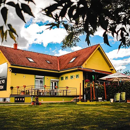 Vo Visnovom 3* Stará Turá