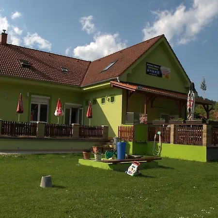 Vo Visnovom بيت ضيافة